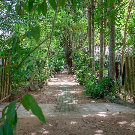 Silent Bungalow Udawalawe Buitenkant foto