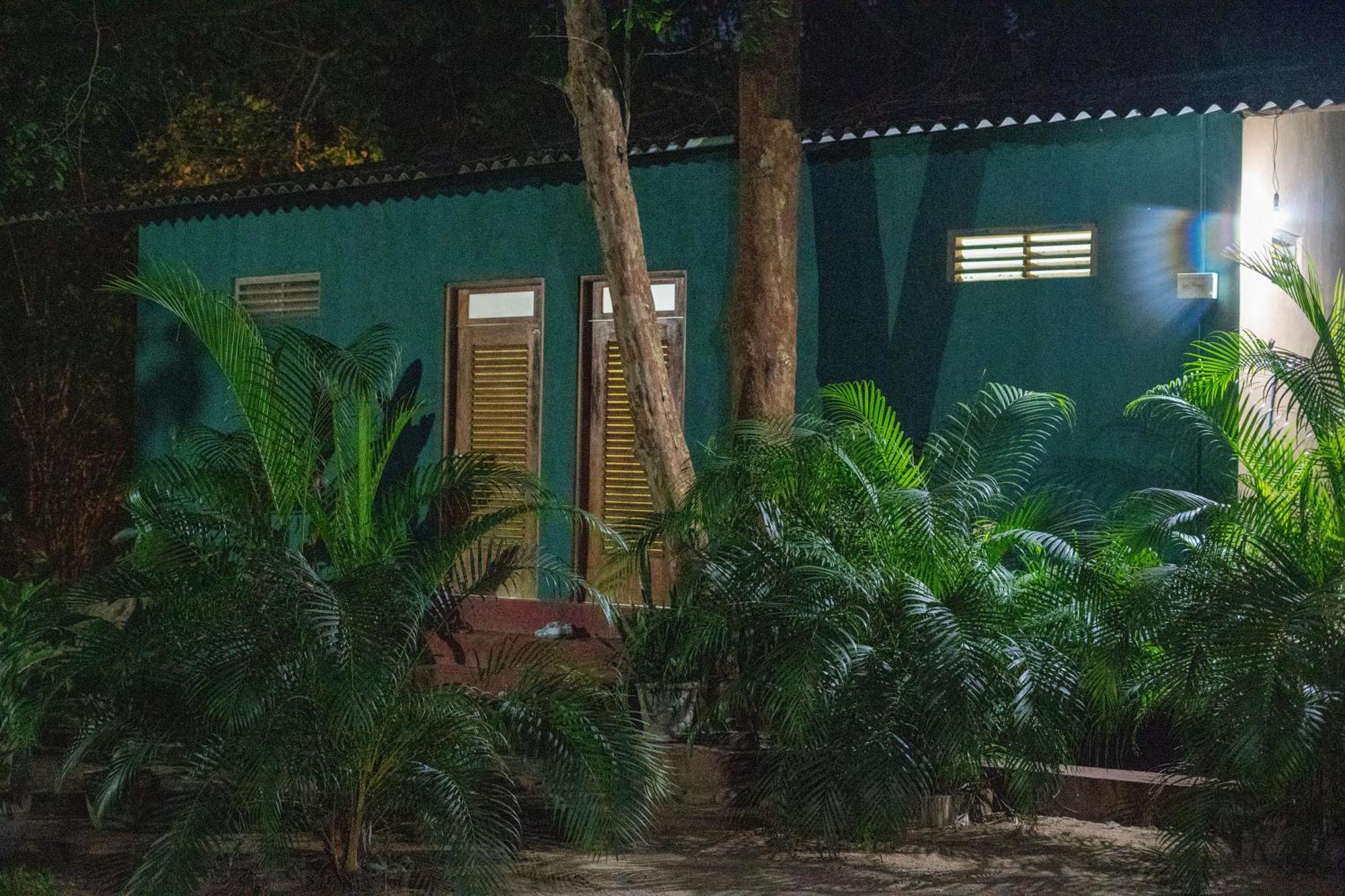 Silent Bungalow Udawalawe Buitenkant foto