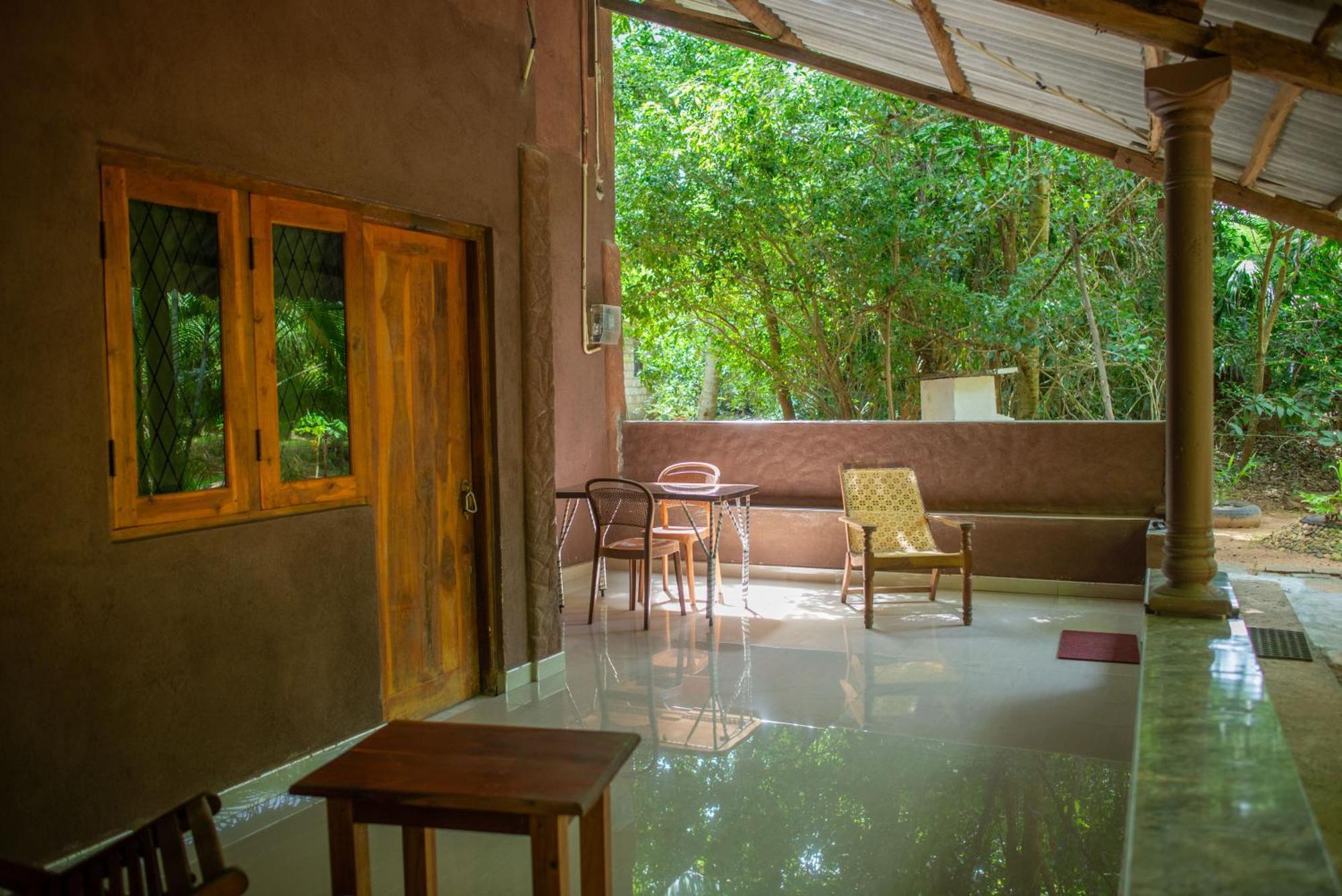 Silent Bungalow Udawalawe Buitenkant foto